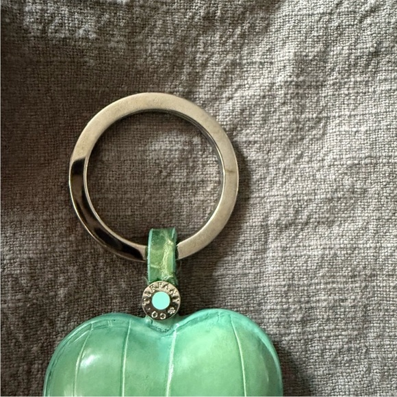 Authentic Tiffany and Co. vintage crocodile heart shaped keychain - Picture 7 of 7